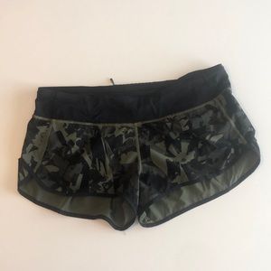 Lululemon Speed up short 2.5 inch inseam